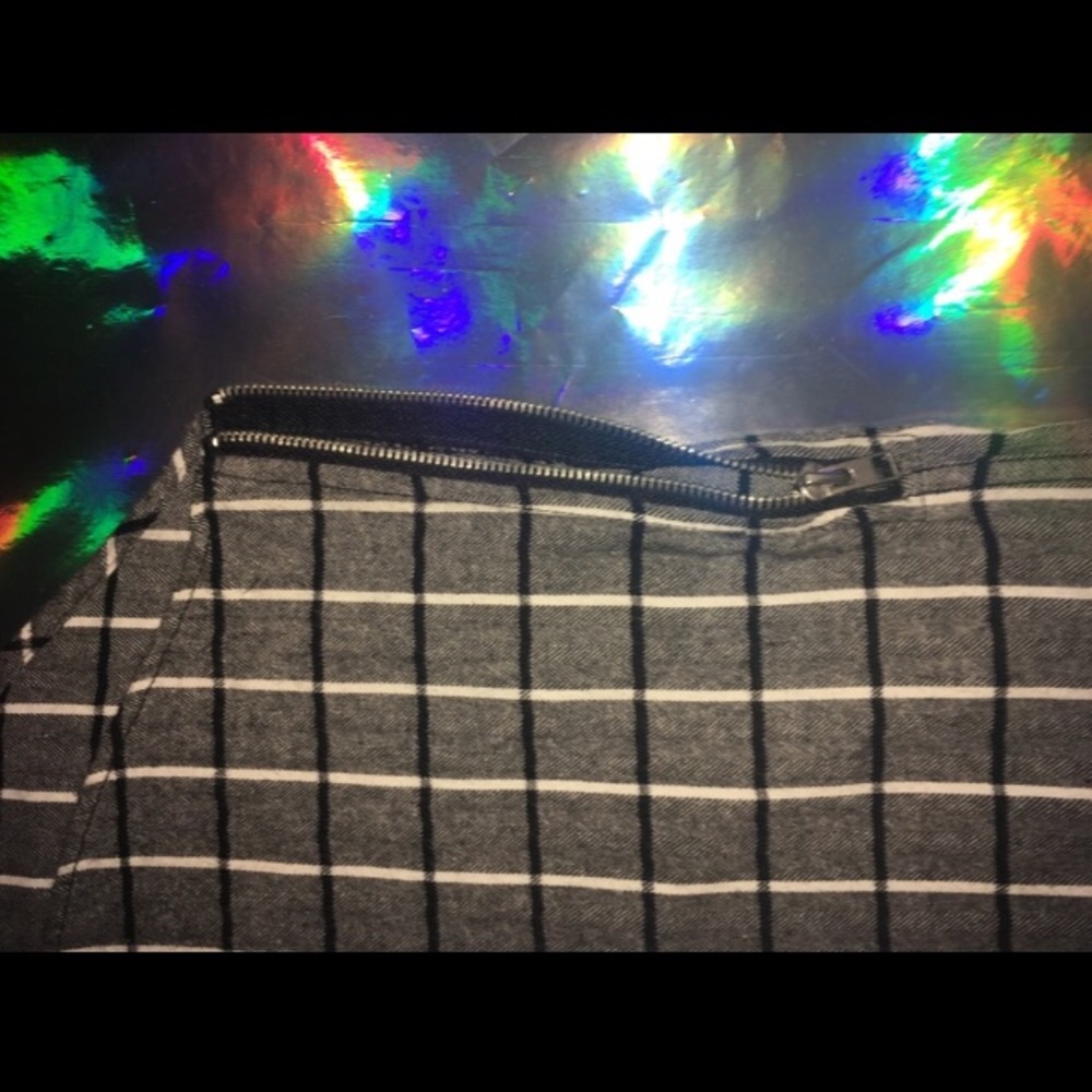 Side Zipper Button Down - Picture 6 of 6